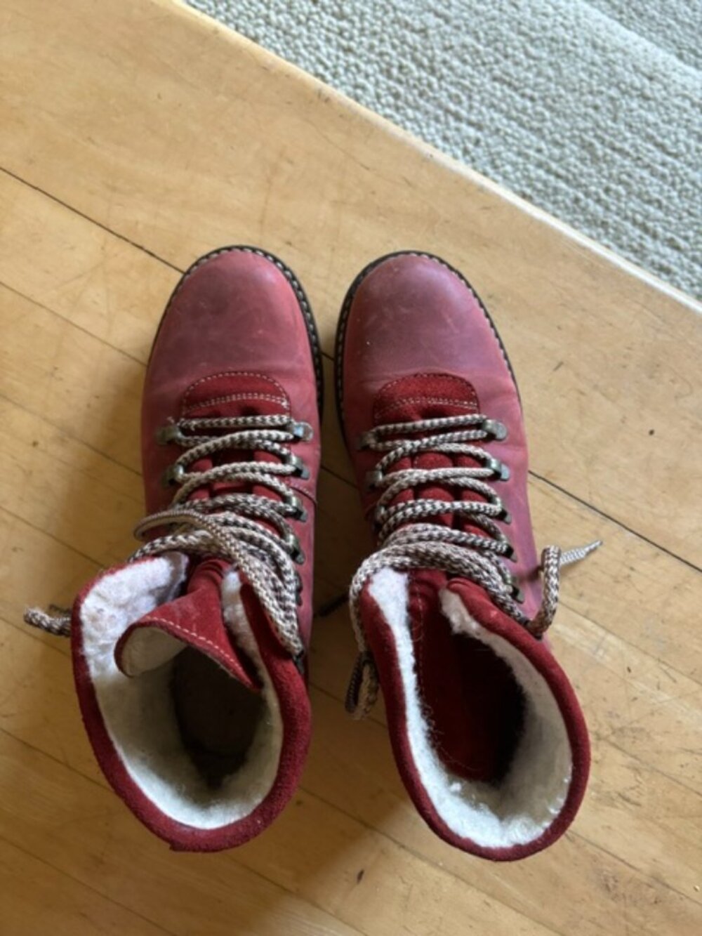 Bos. & Co. Wool-lined Hikers  - size 40  - US - (9-9.5)